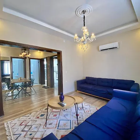 Apartament Kesik *